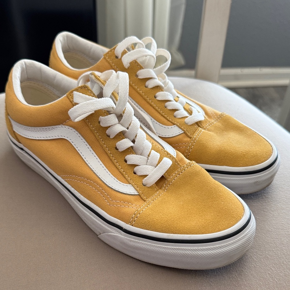 Yellow Bans Old Skool Style